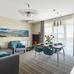 Holiapart No 1 - Luxury Apartments, Beautiful Area *