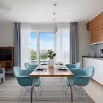 Apartman Holiapart No 1 - Luxury Apartments, Beautiful Area