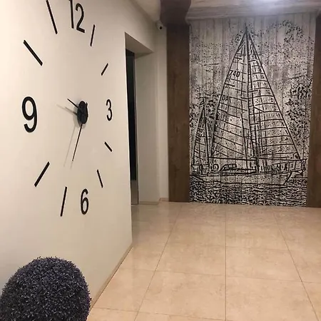 Apartment Holiapart In No 1 - Luxury Apartments, Beautiful Area