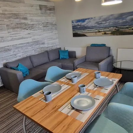 Apartment Holiapart In No 1 - Luxury Apartments, Beautiful Area *