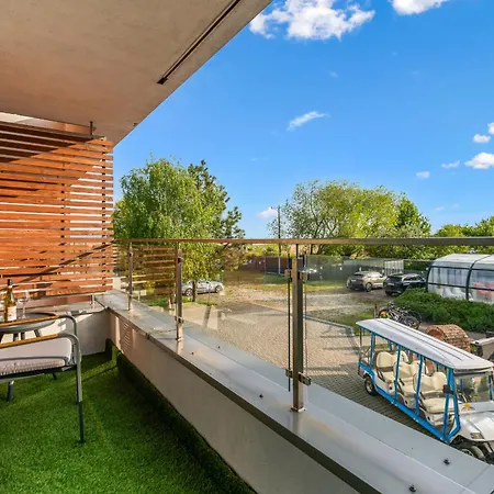 Holiapart No 1 - Luxury Apartments, Beautiful Area