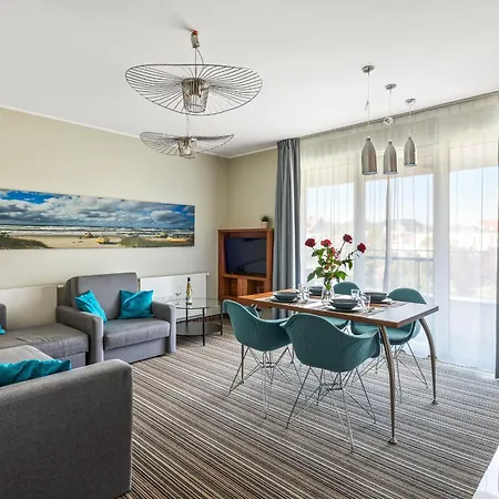 Holiapart In No 1 - Luxury Apartments, Beautiful Area *