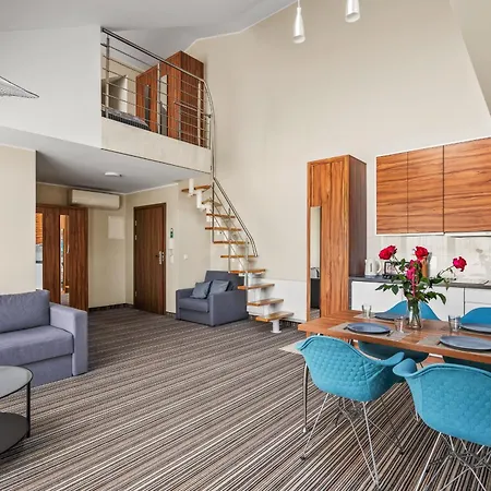 Holiapart No 1 - Luxury Apartments, Beautiful Area Krynica Morska