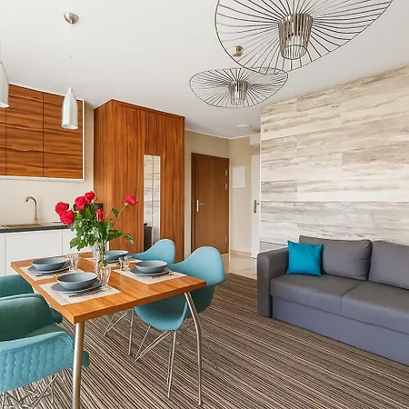 Holiapart No 1 - Luxury Apartments, Beautiful Area Apartment