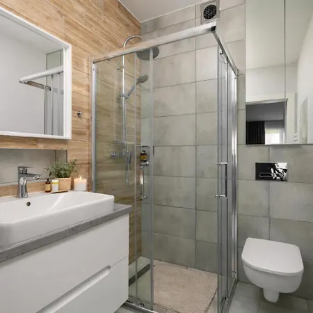 Holiapart No 1 - Luxury Apartments, Beautiful Area * Krynica Morska