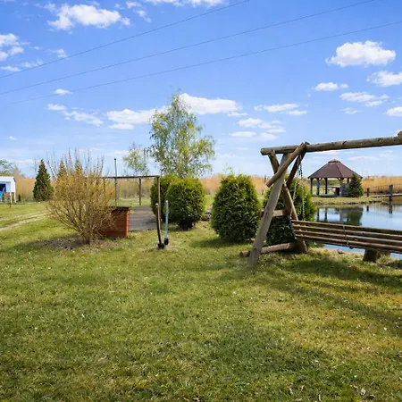 Holiapart No 1 - Luxury Apartments, Beautiful Area Apartment