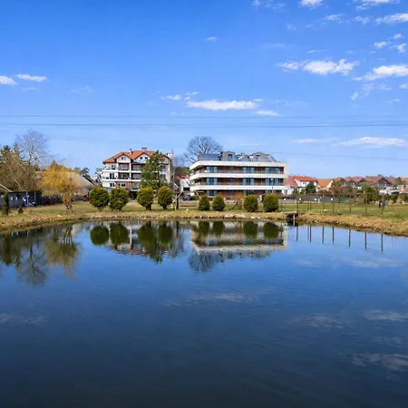 Holiapart No 1 - Luxury Apartments, Beautiful Area *