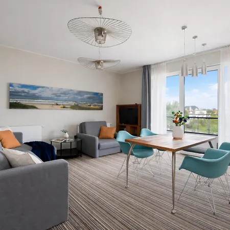 Holiapart No 1 - Luxury Apartments, Beautiful Area Apartment
