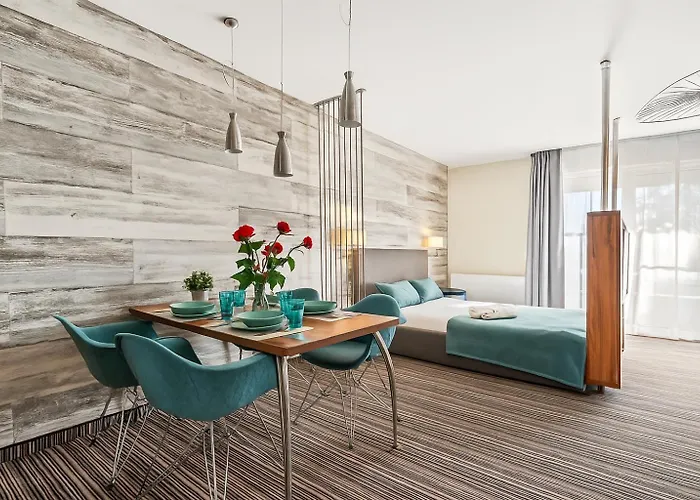 Holiapart No 1 - Luxury Apartments, Beautiful Area * Krynica Morska