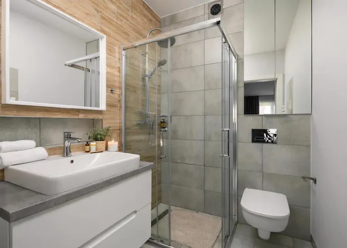 Holiapart No 1 - Luxury Apartments, Beautiful Area * Krynica Morska